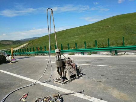 中山公路地基基础注浆加固